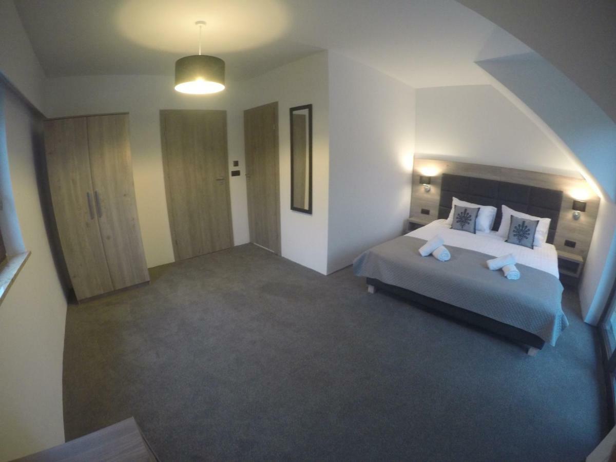 Silver Residence รับกา ภายนอก รูปภาพ